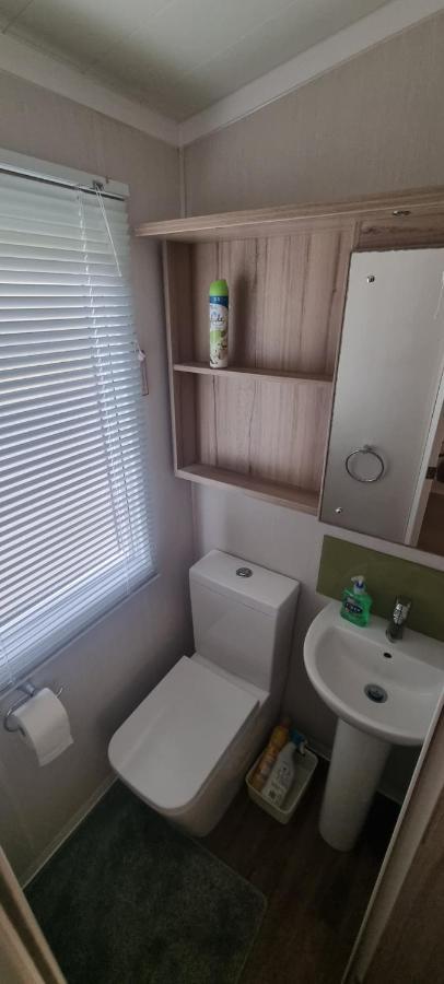 Lynton Lodges Evanton Ngoại thất bức ảnh